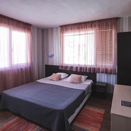 Guest House Taligarov Πομόριε Εξωτερικό φωτογραφία